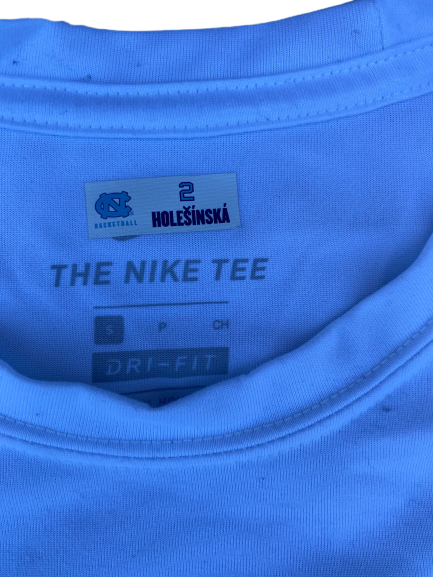 Petra Holesinska North Carolina Basketball Team Issued Long Sleeve Shirt (Size S)