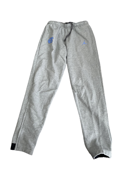North Carolina Jordan Sweatpants (Size S)