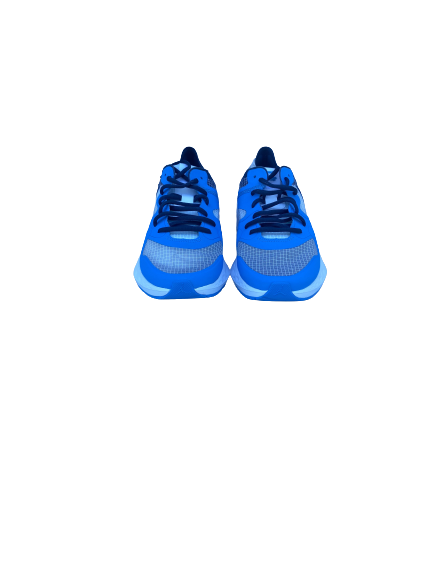 Petra Holesinska North Carolina Basketball Team Issued Shoes (Size 8) - Brand New