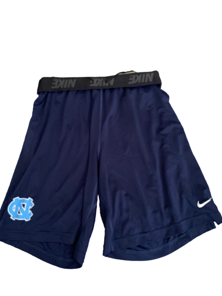 North Carolina Nike Shorts (Size L)