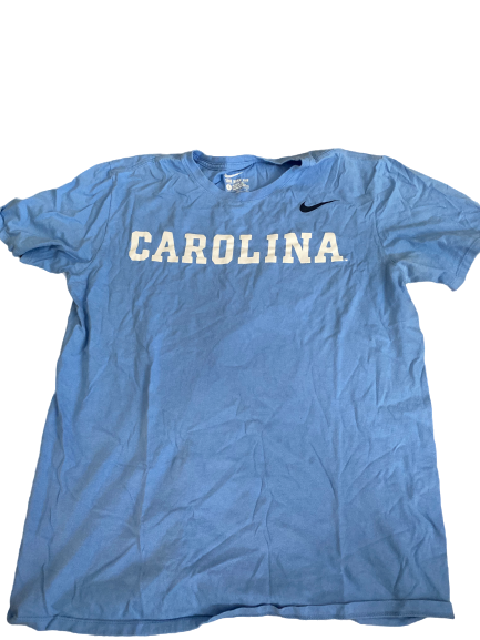 North Carolina Nike T-Shirt (Size L)