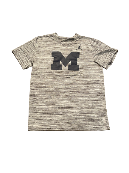 Hailey Brown Michigan Basketball Team Issued T-Shirt (Size M)