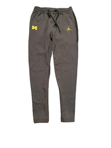 Hailey Brown Michigan Basketball Team Issued Sweatpants (Size XLTT)