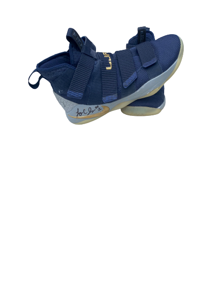 Loren Jackson Akron Basketball SIGNED Custom LeBron James Shoes (Size 8)