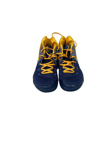 Loren Jackson Akron Basketball SIGNED Custom Shoes (Size 8)