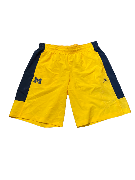 Mike Smith Michigan Basketball Team Issued Shorts (Size XL)