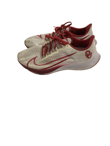 Trent Brown Oklahoma Baseball Team-Issued Shoes (Size 10)