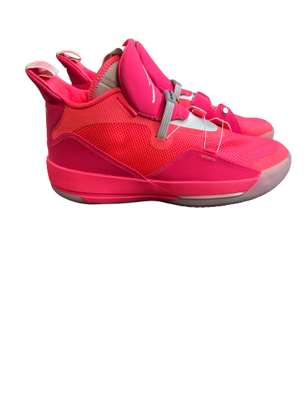 Breast cancer jordans 12 sales