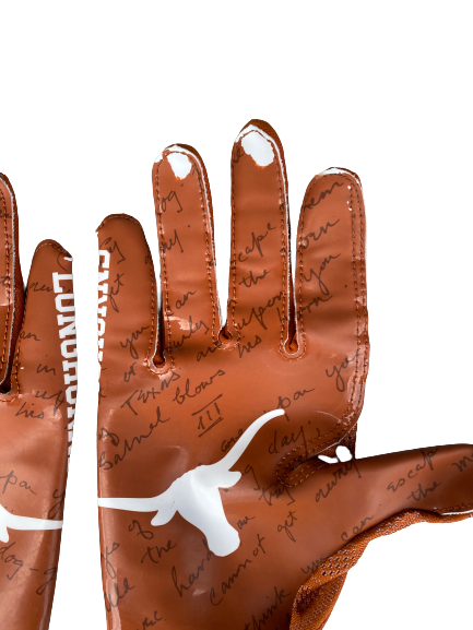 Russell Hine Texas Football Player Exclusive Game Worn Gloves (Size XL)