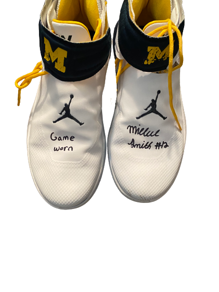 Mike Smith Michigan Basketball Player Exclusive Signed Game Worn Shoes (Size 11)