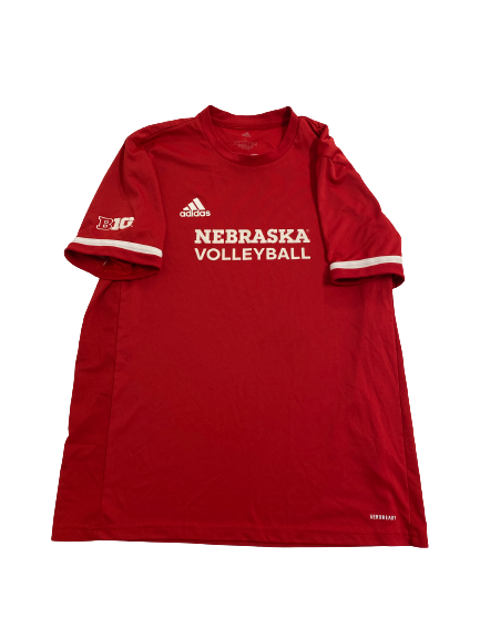 Callie Schwarzenbach Nebraska Volleyball Player-Exclusive T-Shirt With Number (Size L)
