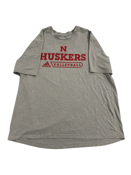 Callie Schwarzenbach Nebraska Volleyball Team-Issued Shirt (Size XL)