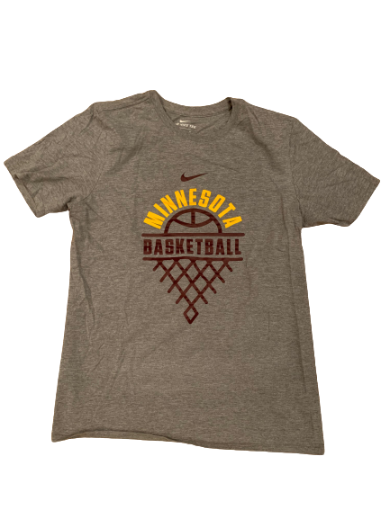 Hunt Conroy Minnesota Basketball Team Issued T-Shirt (Size M)