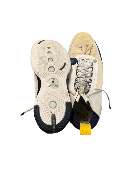 Isaiah Livers Michigan Basketball SIGNED Game Worn "BATTLE 4 ATLANTIS" Tournament Worn Shoes (Size 15) - Photo Matched