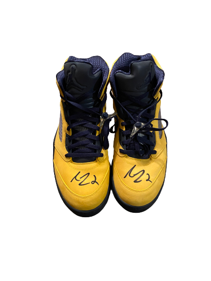 Isaiah Livers Michigan Basketball SIGNED Team Issued Shoes (Size 15)