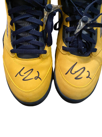 Isaiah Livers Michigan Basketball SIGNED Team Issued Shoes (Size 15)