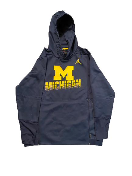 Isaiah Livers Michigan Basketball Team Issued Sweatshirt (Size L)