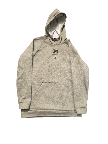 Isaiah Livers Michigan Basketball Team Issued Sweatshirt (Size XL)