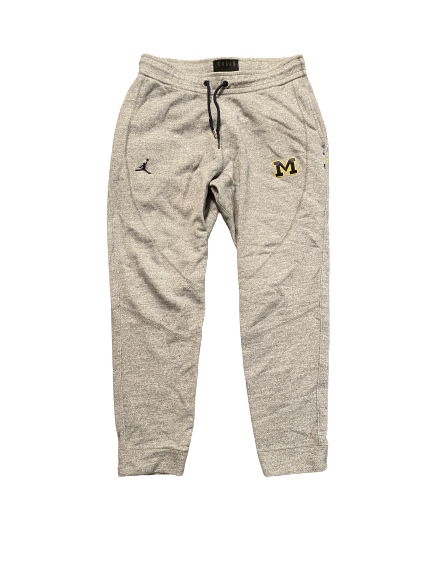 Isaiah Livers Michigan Basketball Team Issued Sweatpants (Size XLT)