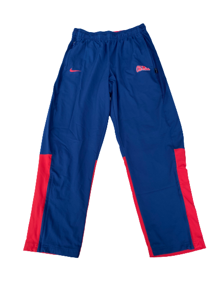 Michael Spears Ole Miss Baseball Team Issued Sweatpants (Size L)