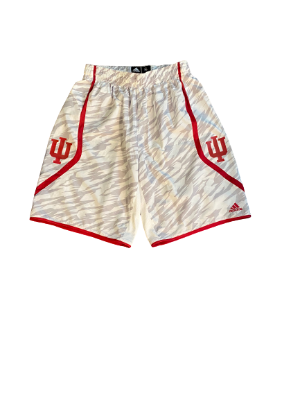 Nick Zeisloft Indiana Basketball Game-Issued Shorts (Size XL)