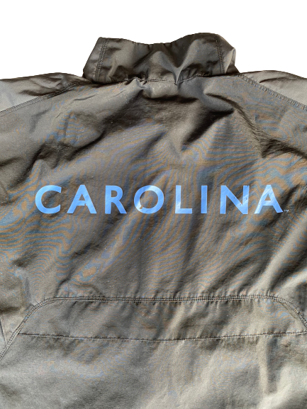 Luke Maye North Carolina Team Issued Quarter-Zip Pullover (Size XL)