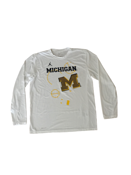 Michigan Basketball Jordan Long Sleeve Shirt (Size L)