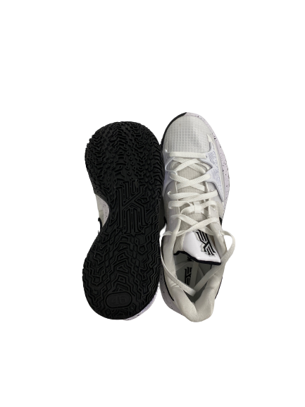 Kyrie irving shoes size 12 hotsell