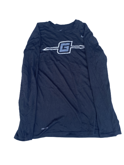 Isaiah Miller UNC Greensboro Basketball Team Issued Long Sleeve Workout Shirt (Size L)
