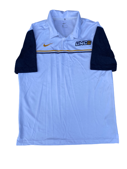 Isaiah Miller UNC Greensboro Basketball Team Issued Polo (Size M)