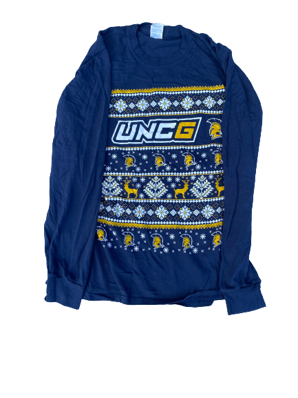 Isaiah Miller UNC Greensboro Basketball Team Issued Long Sleeve Workout Shirt (Size M)