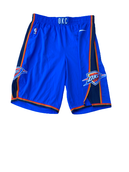 Kyle Singler Oklahoma City Thunder Game Worn Shorts (Size M)
