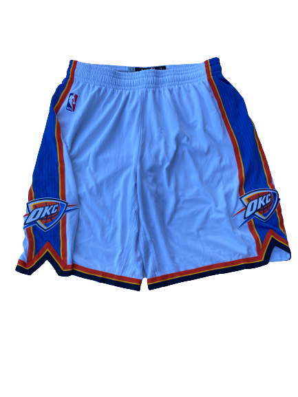 Kyle Singler Oklahoma City Thunder Game Worn Shorts (Size XL)