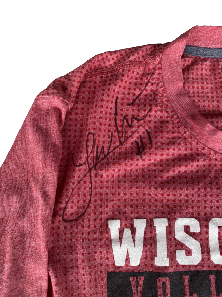 Lauren Carlini Wisconsin Volleyball SIGNED Workout Shirt (Size M)