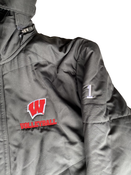 Lauren Carlini Wisconsin Volleyball Exclusive Winter Jacket with Number (Size M)