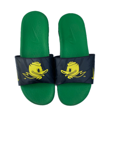 E.J. Singler Oregon Nike Slides (Size 13)