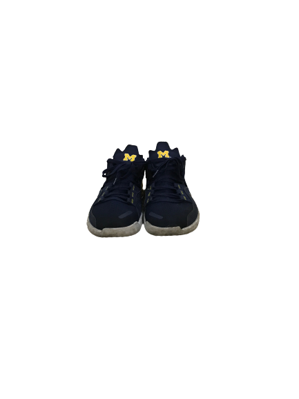 Michigan Basketball Team Issued Shoes (Size 11)