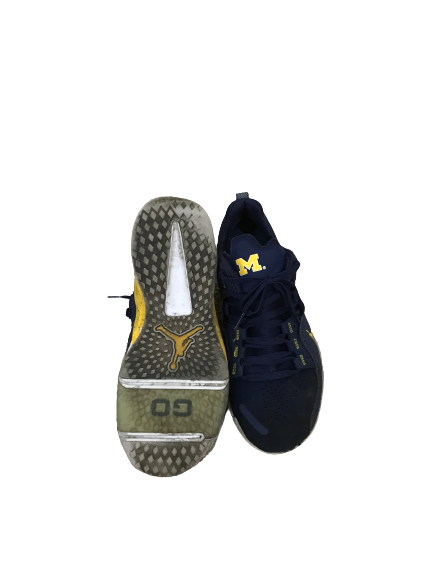 Michigan Basketball Team Issued Shoes (Size 11)