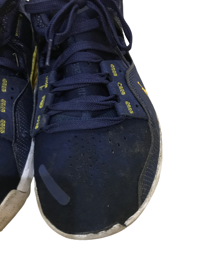 Michigan Basketball Team Issued Shoes (Size 11)
