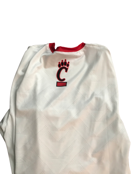 Cincinnati Basketball Team Issued Long Sleeve Warm-Up (Size M)