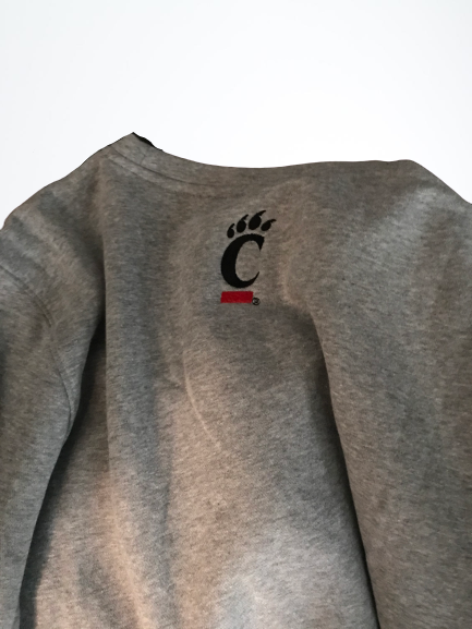 Cincinnati Athletics Crewneck Sweatshirt Brand New (Size M)