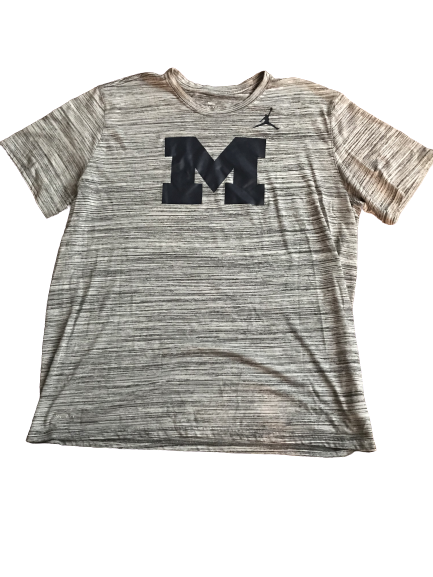 Shea Patterson Michigan Team Issued Jordan T-Shirt (Size XL)