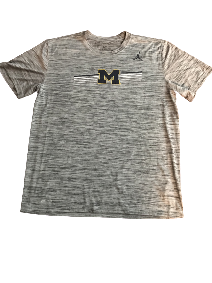 Shea Patterson Michigan Team Issued Jordan T-Shirt (Size L)