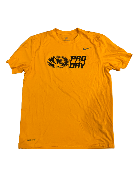 Grant McKinniss Missouri Football Team Exclusive 2022 Pro Day Shirt (Size L)