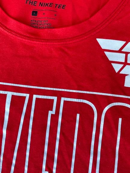 Ibi Watson Dayton Basketball Team Issued Workout Shirt (Size L)