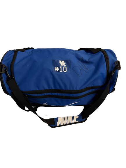 Davion Mintz Kentucky Basketball Signed Team Issued Travel Duffel Bag with Number