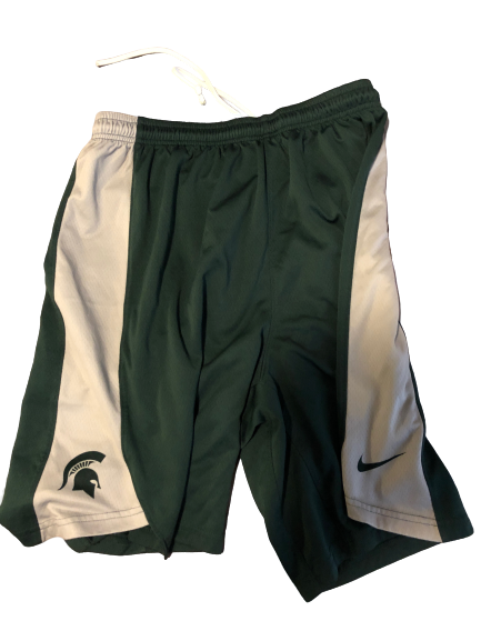 Kyle Ahrens Michigan State Basketball Practice Shorts (Size XL)