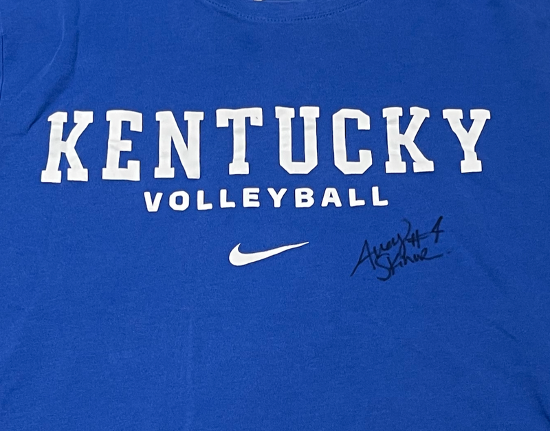 Avery Skinner Kentucky Volleyball SIGNED T-Shirt (Size M)