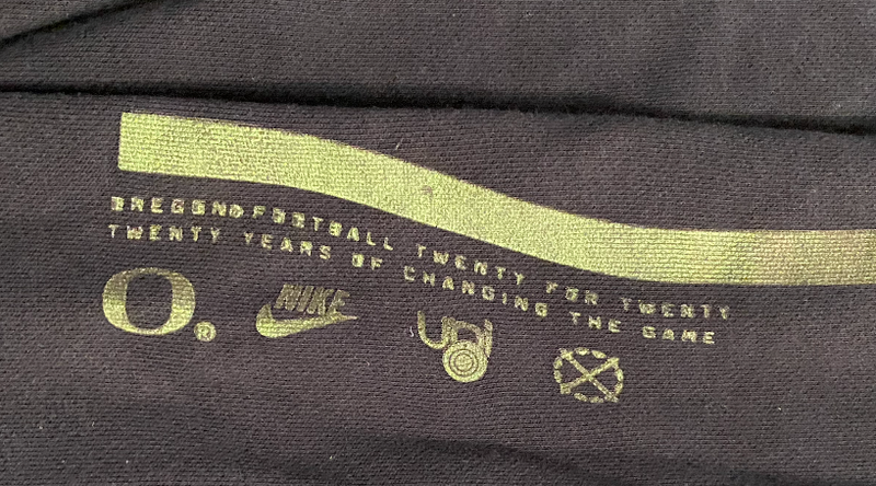 Nate Heaukulani Oregon Football Exclusive Sweatshirt (Size XL)
