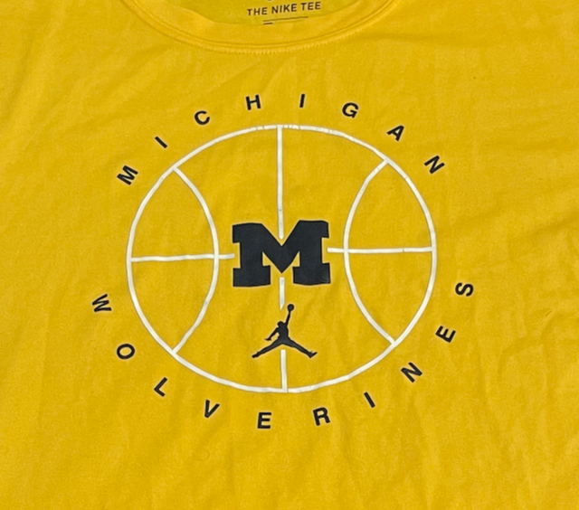 Adrien Nunez Michigan Basketball Team Issued Workout Shirt (Size L)